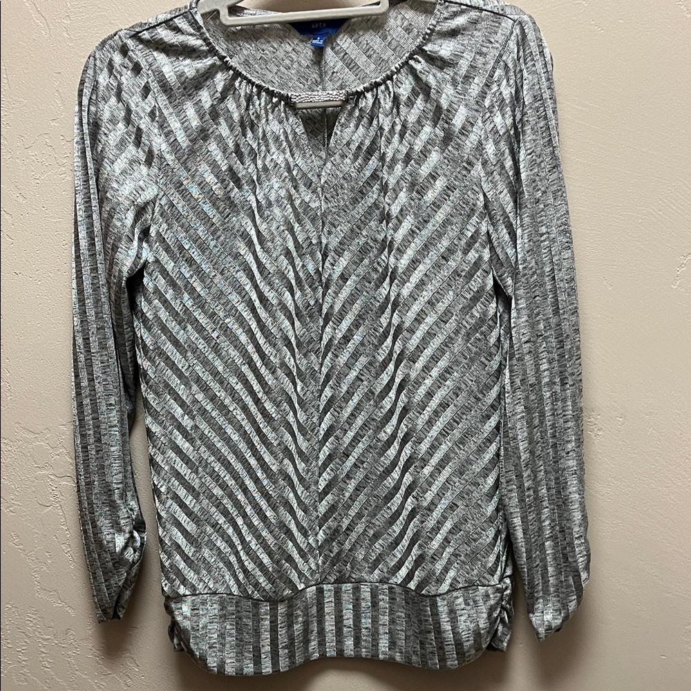 Apt. 9 Gray/Silver Striped Women's Top small